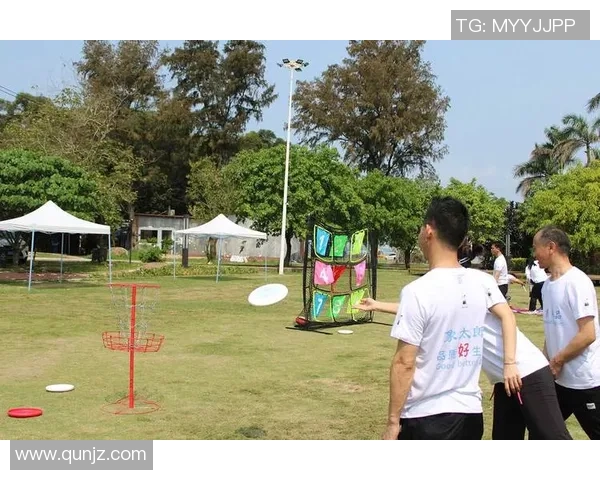 成都飞盘队与武汉飞盘队赛后复盘分析力量对比与战术探讨MBA